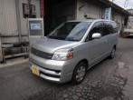 売約御礼！ヴォクシー８人乗り　１７年式　車検２７年１０月２２日迄